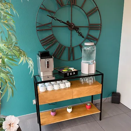 B&B HOTEL Aix en Provence Venelles-3